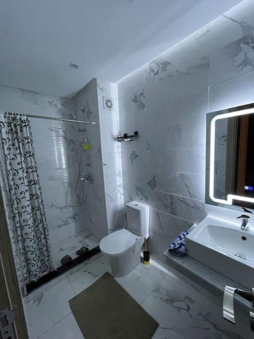 Experience De Luxe Ultime / Parking / Restaurant / Cafe / Carrefour Apartment Oujda Ngoại thất bức ảnh